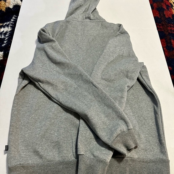 Puma Pullover Hoodie | Medium Gray | Size M | Excellent Condition - Picture 5 of 5